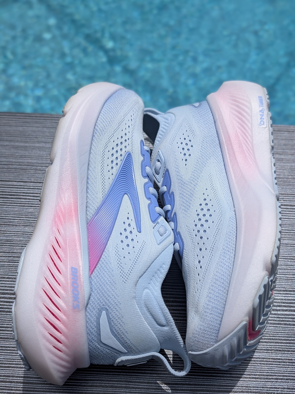 Brooks Glycerin 23 Women's Running Shoes Skyway Pink Size 7 B DNA Tuned - Picture 8 of 12
